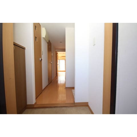 ※写真は同じマンションの違う部屋のものになります。 セレブランド堀田駅前