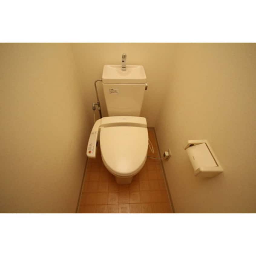 ※写真は同じマンションの違う部屋のものになります。 セレブランド堀田駅前