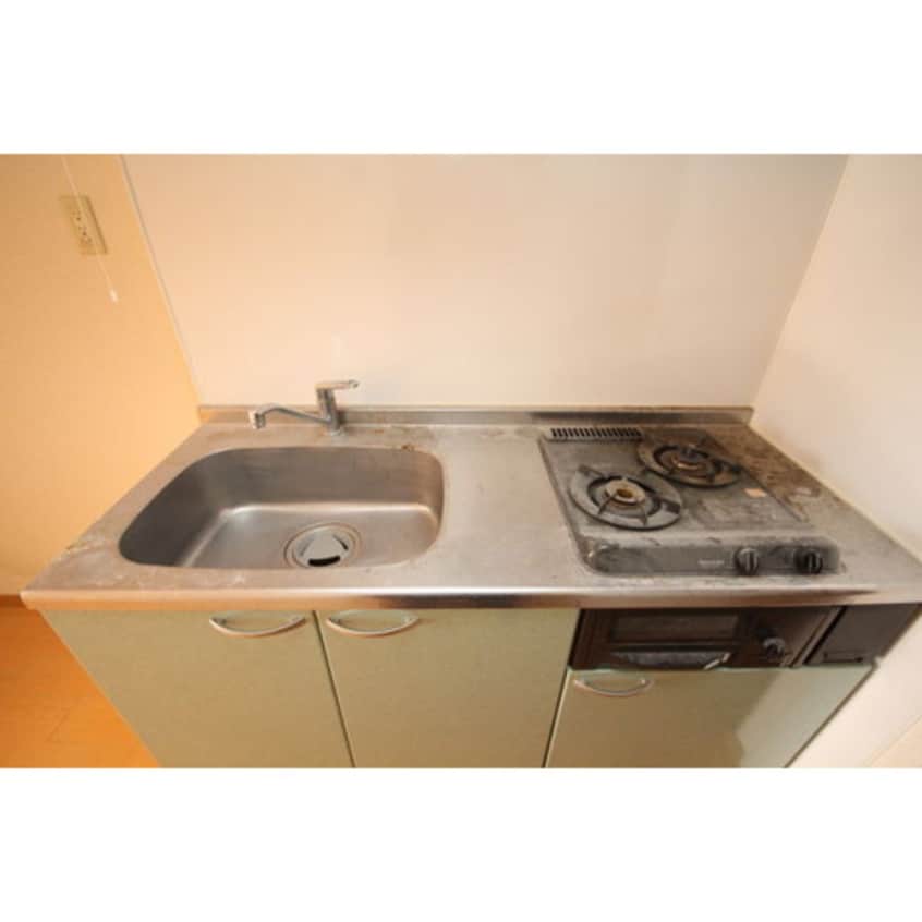 ※写真は同じマンションの違う部屋のものになります。 セレブランド堀田駅前