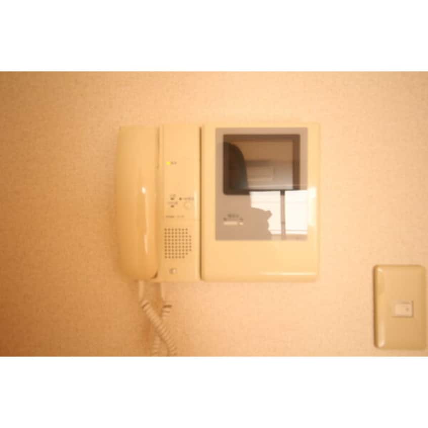 ※写真は同じマンションの違う部屋のものになります。 セレブランド堀田駅前