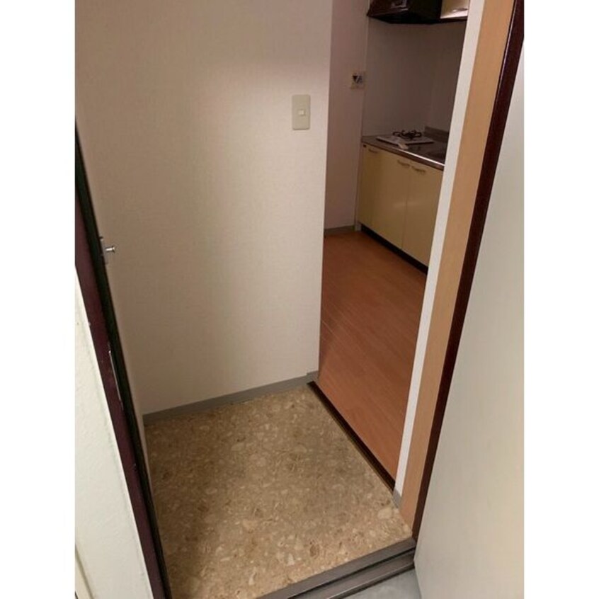 ※写真は同じマンションの違う部屋のものになります。 ラ・コール栄5