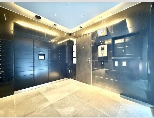  名古屋市営地下鉄東山線/新栄町駅 徒歩10分 4階 1年未満