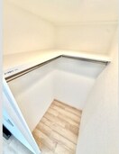  名古屋市営地下鉄東山線/新栄町駅 徒歩10分 4階 1年未満