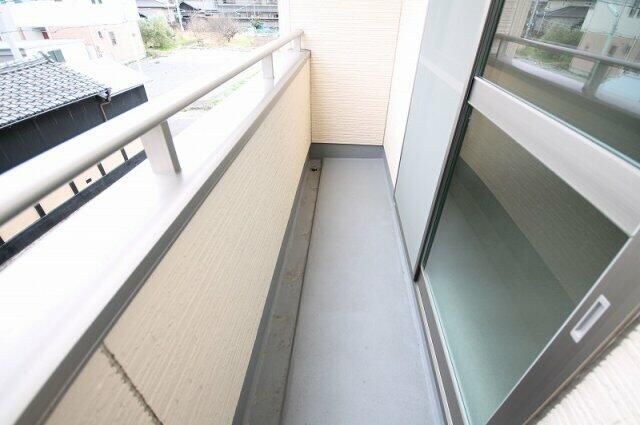  近鉄名古屋線/伏屋駅 徒歩13分 1-2階 築14年