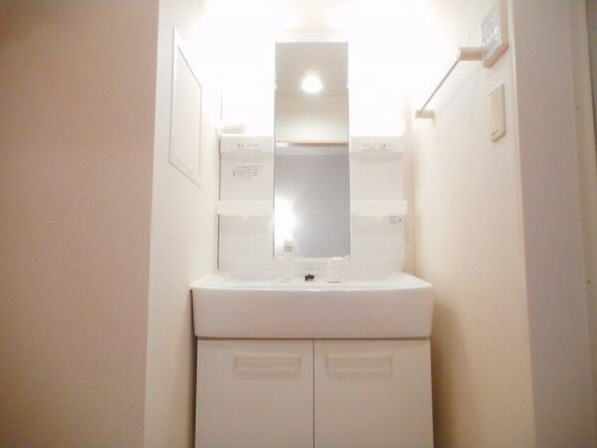  名古屋市営地下鉄東山線/高畑駅 徒歩15分 2階 築13年