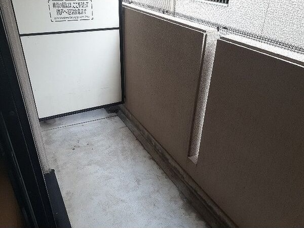  近鉄名古屋線/烏森駅 徒歩3分 1階 築24年