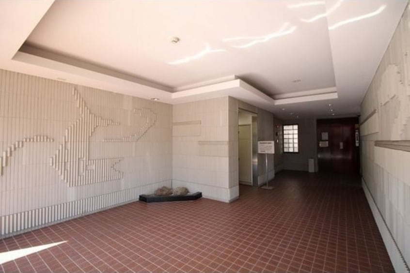  名鉄瀬戸線/尼ケ坂駅 徒歩6分 3階 築34年