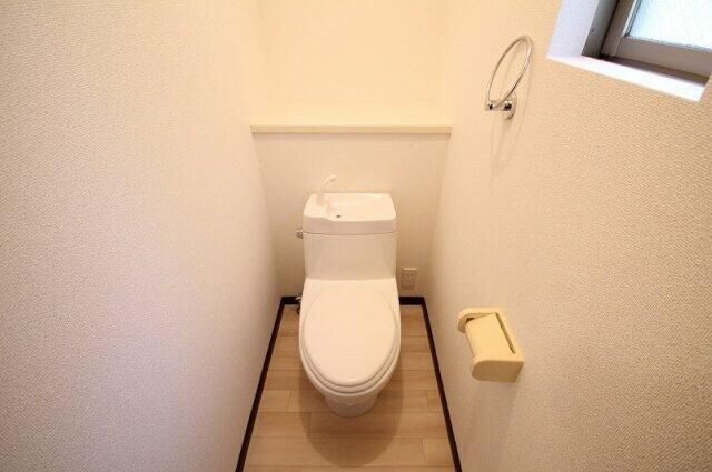  関西本線（東海）/春田駅 徒歩11分 1-2階 築15年