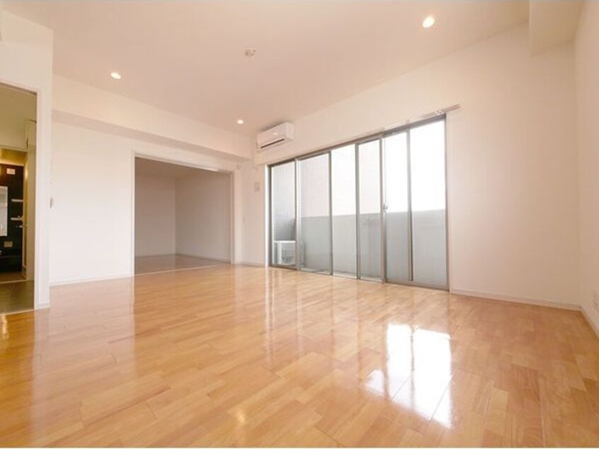 ※写真は同じマンションの違う部屋のものになります。 エルミタージュ新栄