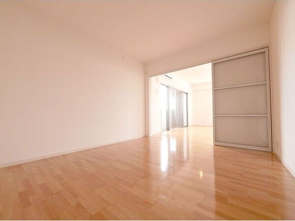 ※写真は同じマンションの違う部屋のものになります。 エルミタージュ新栄