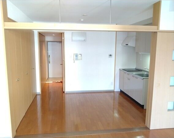  ゴールドヒルズ渡辺