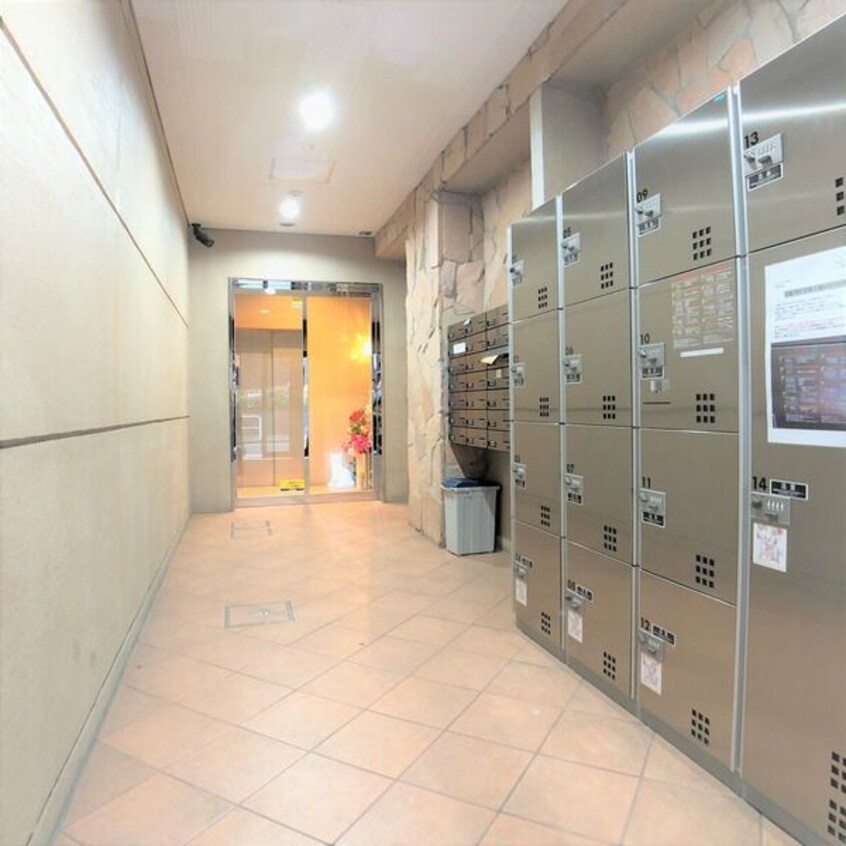  スリーウェイ金山