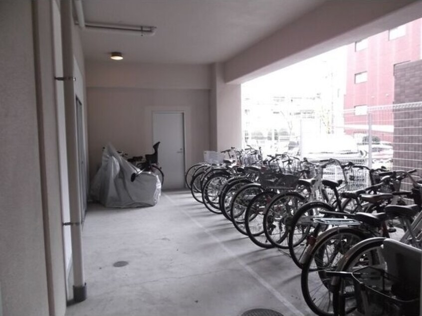  スリーウェイ金山