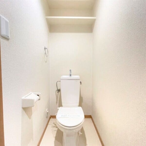 ※写真は同じマンションの違う部屋のものになります。 スリーウェイ金山