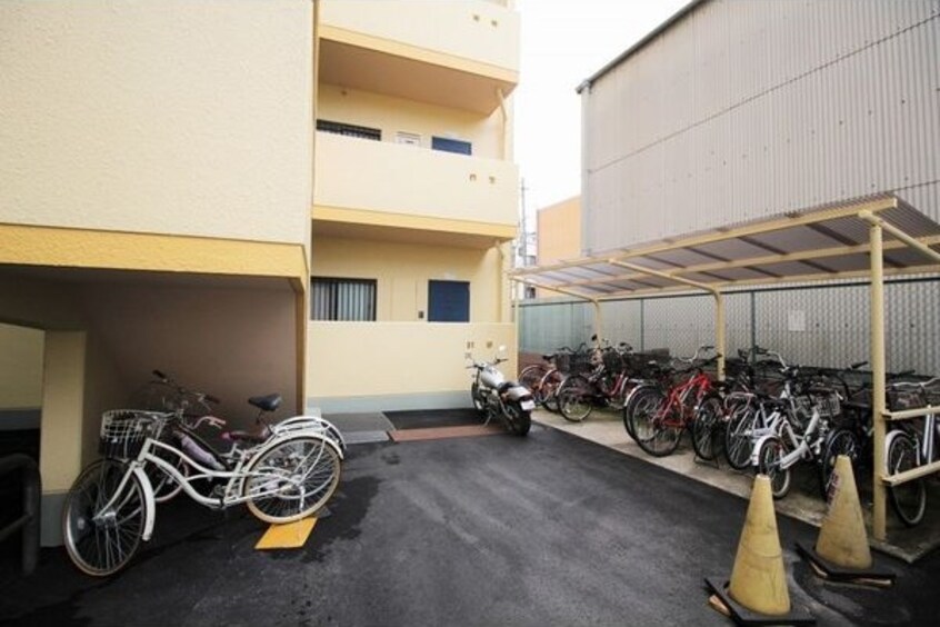  ラ・メゾン伊藤