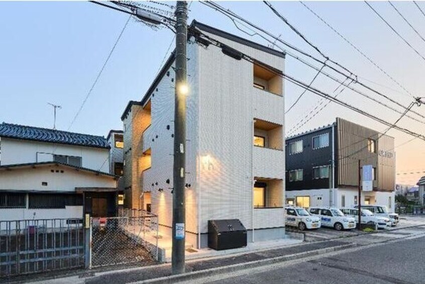  シャンブル高畑　(シャンブルタカバタ)