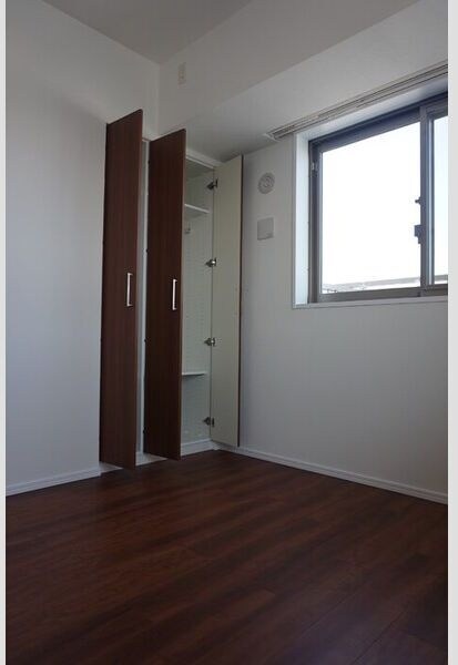  プレミスト泉レジデンス