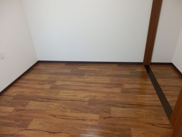  フローネル六番町