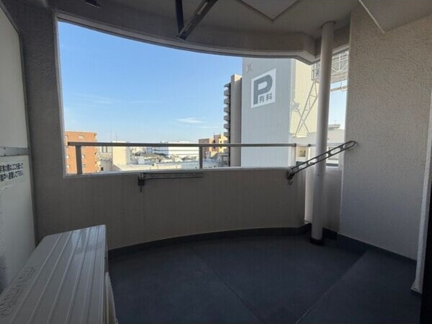 ※写真は同じマンションの違う部屋のものになります。 THE RESIDENCE KANAYAMA SOUTH