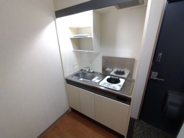  ヴァンベール八事