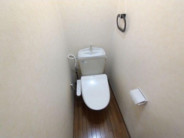  ヴァンベール八事