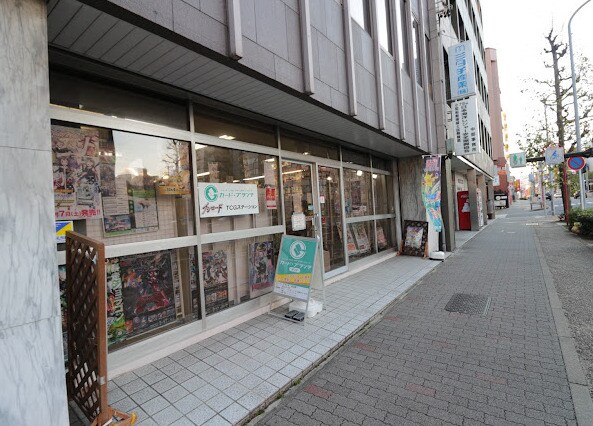 カードブランチ金山店まで181m プリヴィアーレ金山