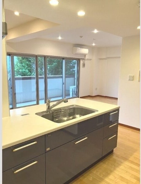  ロイヤルパークス千種