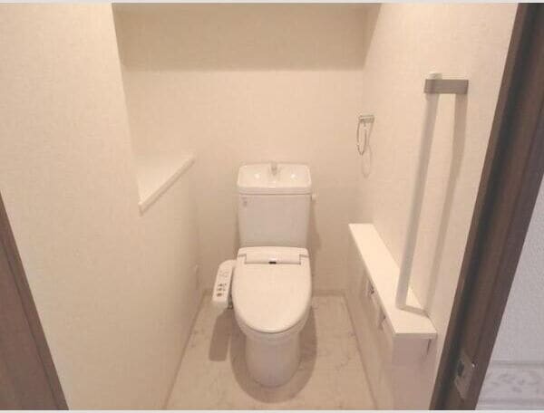  ロイヤルパークス千種