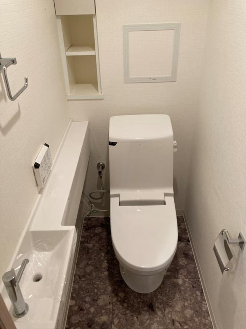  ローレルコート泉