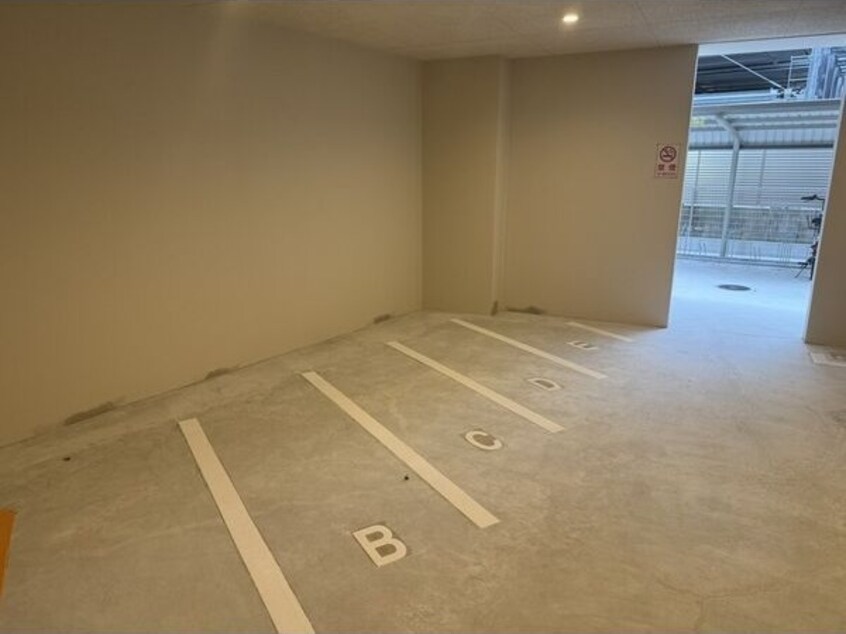  ポルタニグライースト