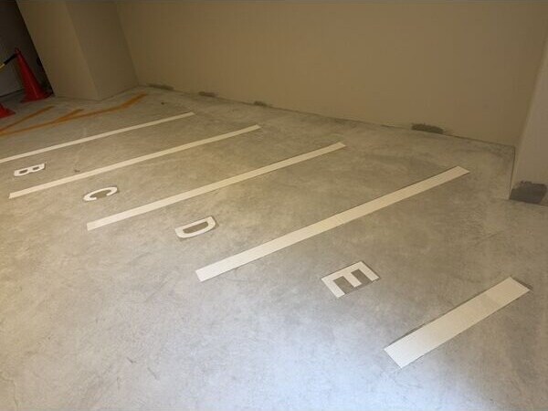  ポルタニグライースト