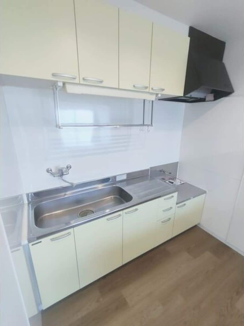  名古屋市営地下鉄鶴舞線/川名駅 徒歩9分 3階 築48年