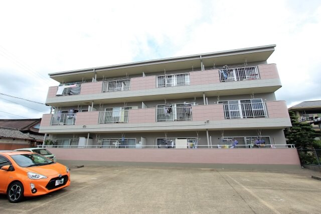  メゾンルミエール