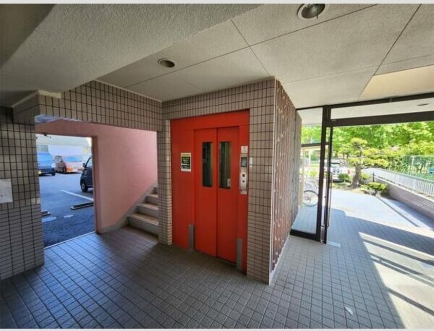  名古屋臨海高速鉄道<あおなみ線>/中島駅 徒歩18分 3階 築32年