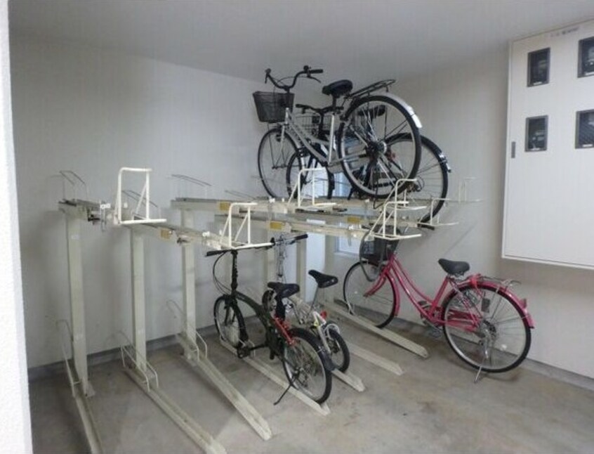  名古屋市営地下鉄桜通線/高岳駅 徒歩4分 9階 築23年