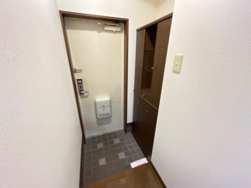 玄関 リバーサイドＮ・Ｋ