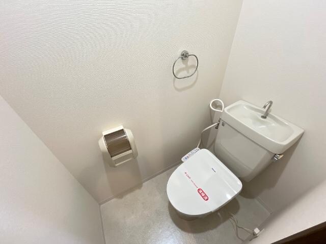 シャワー付トイレ リバーサイドＮ・Ｋ