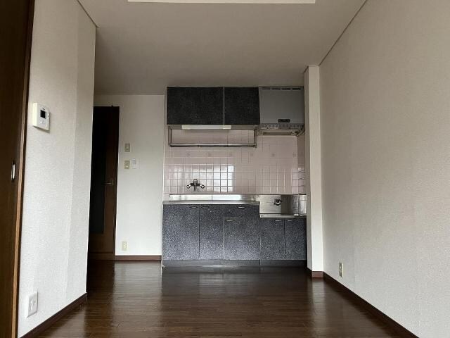 リビング リバーサイドＮ・Ｋ