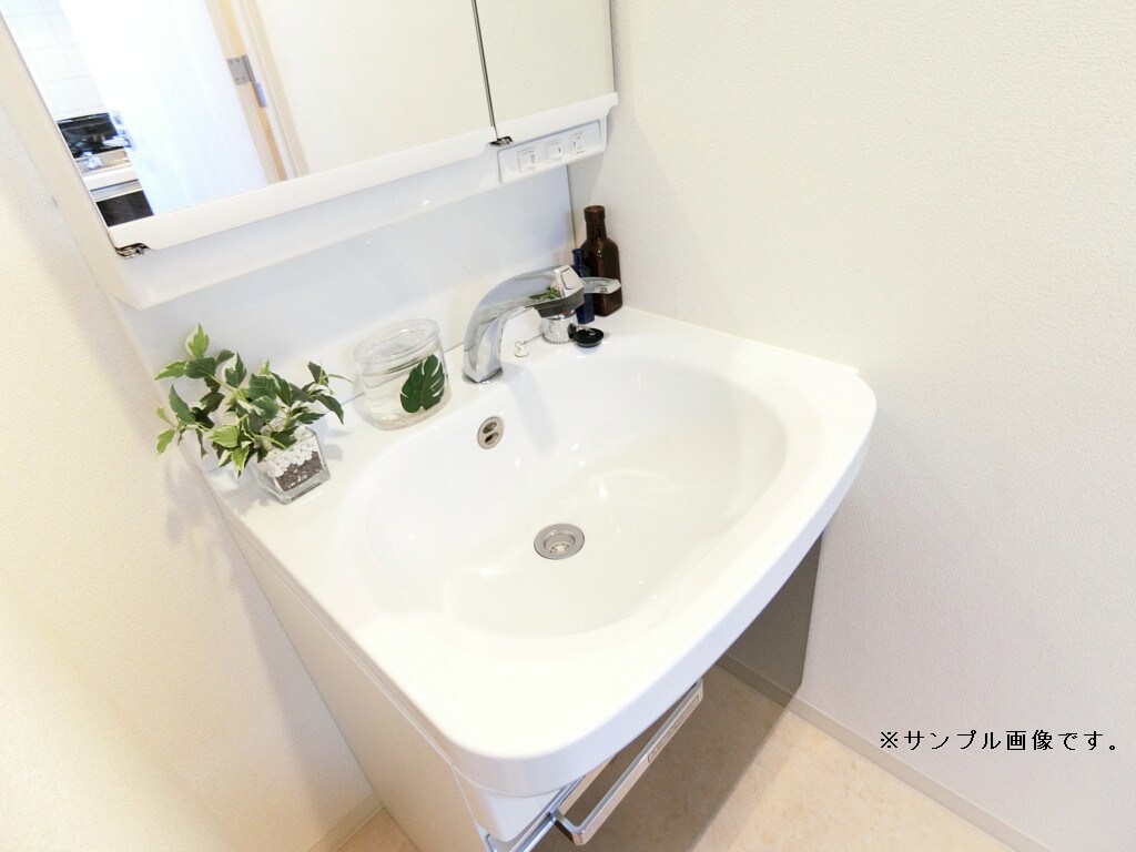  プレサンス丸の内雅殿