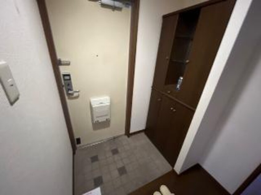 玄関（イメージ） マロンステージＢ棟