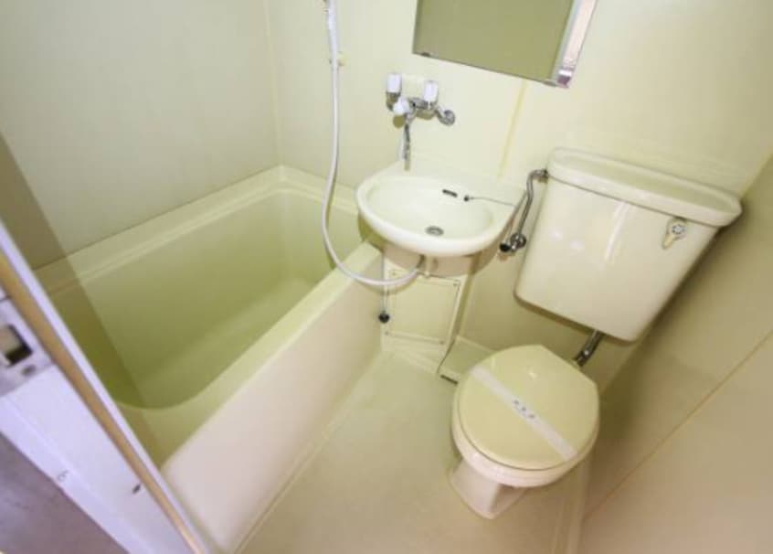  ザ・エステートパレス