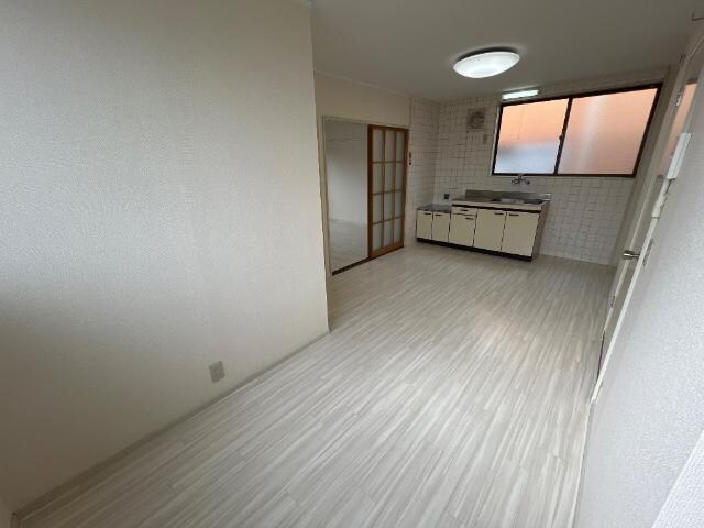 ダイニング センタービレッジ