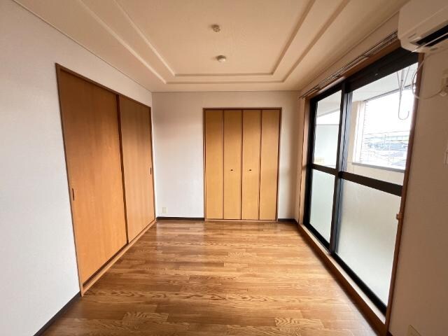 南洋室 エメラルド・ノービレⅠ