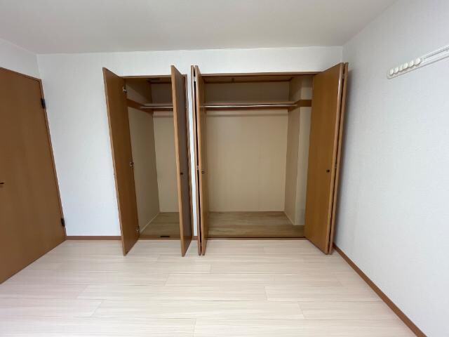 クローゼット エメラルド・ノービレⅢ