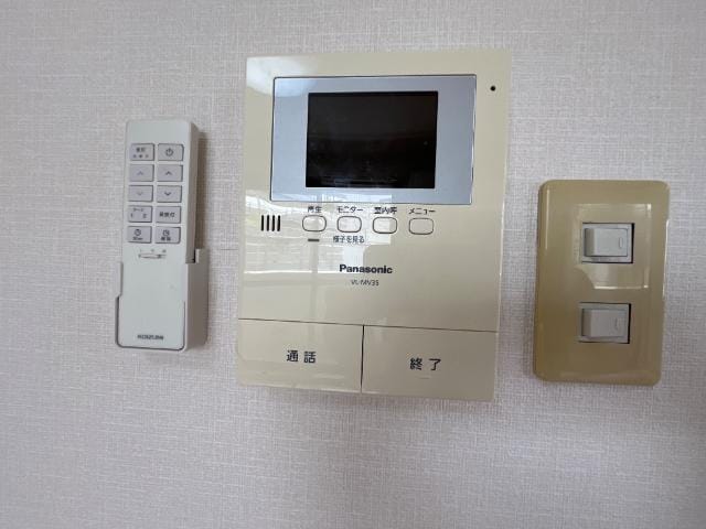 カメラ付インターホン エメラルド・ノービレⅢ