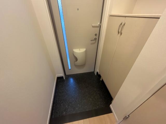 玄関 プレザンス・カメリア