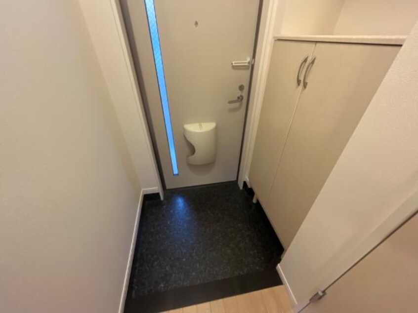 玄関 プレザンス・カメリア