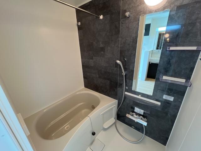 バス／シャワールーム等 ソルチ歌里