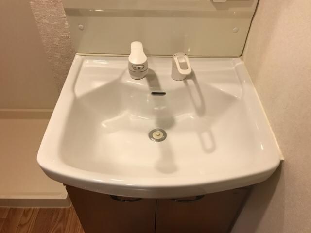 洗髪洗面化粧台 サンプレス市場木