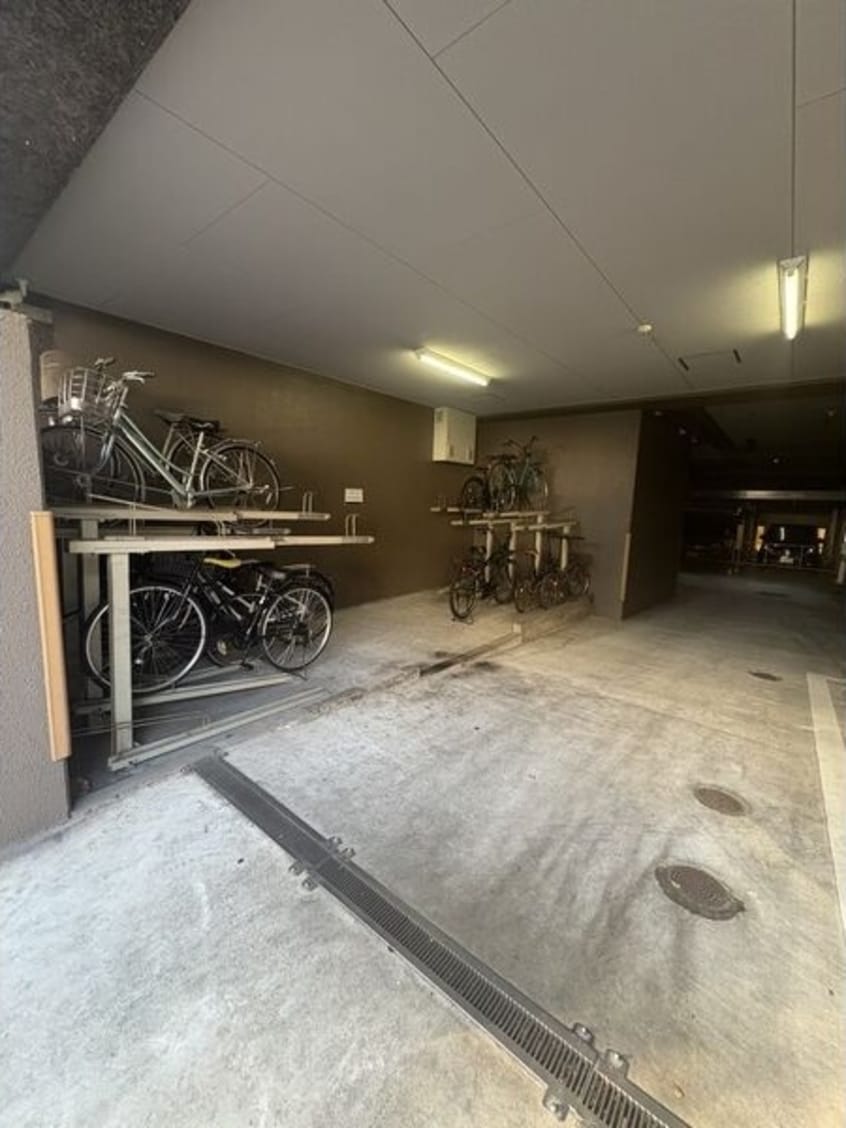  名古屋市営地下鉄名城線/上前津駅 徒歩1分 10階 築25年